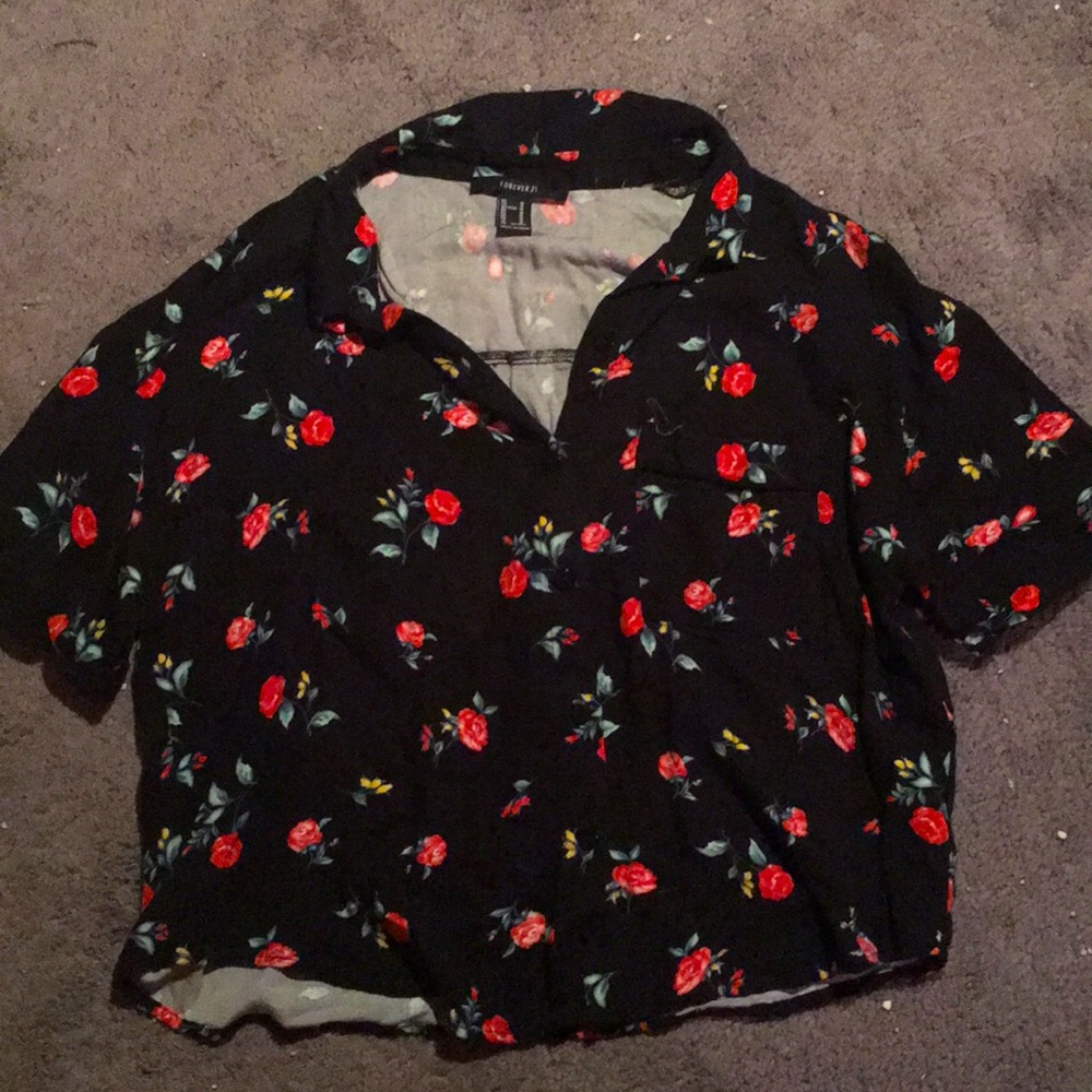 Short sleeve shirt